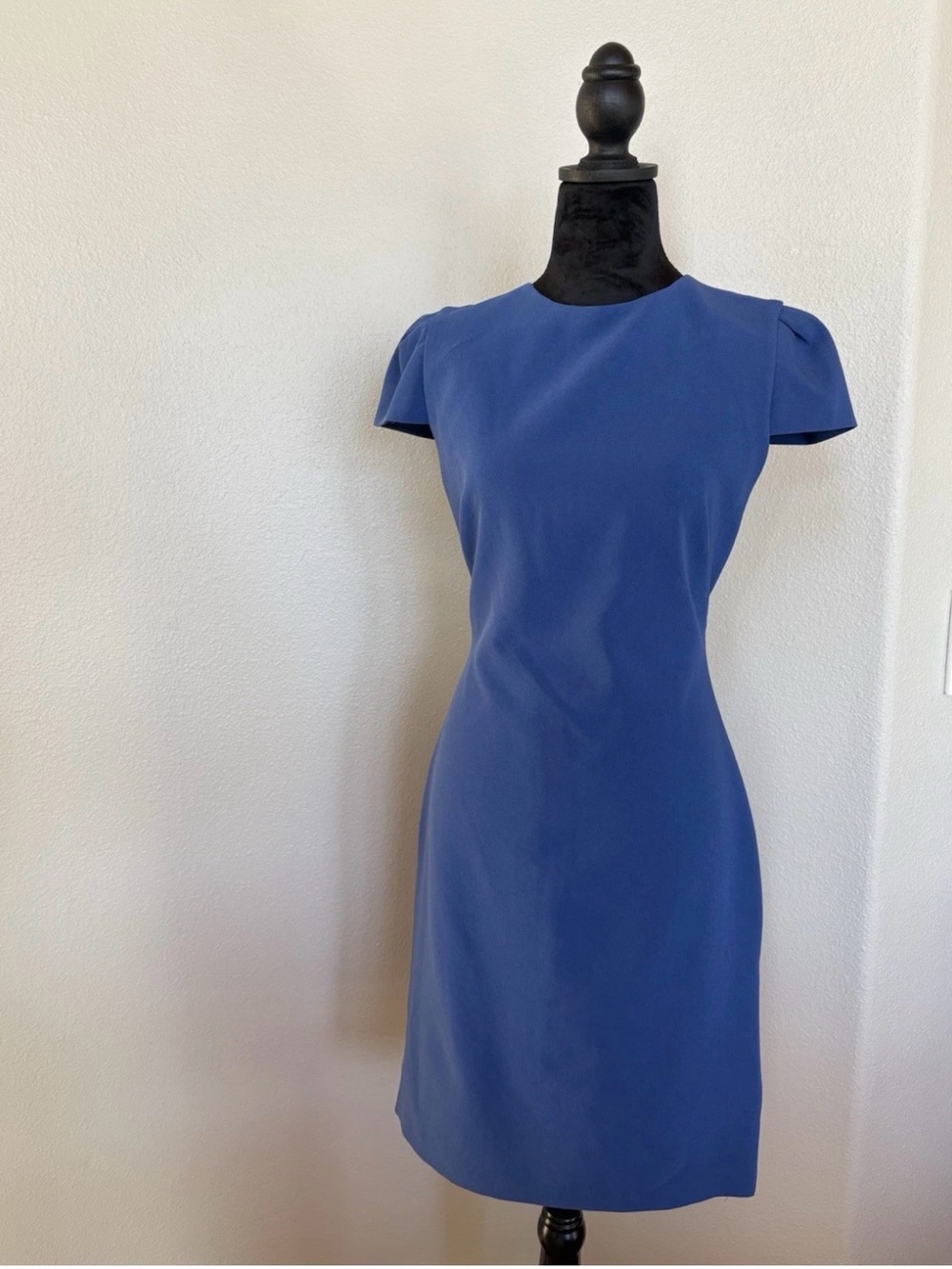 Alice + Olivia Royal Blue Cap-Sleeve Sheath Dress